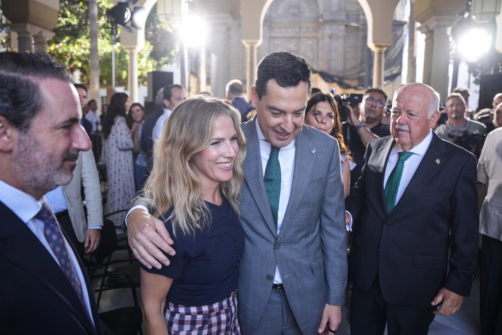 Moreno ultima la estructura y composición del nuevo Gobierno andaluz, que tendrá tres vicepresidencias