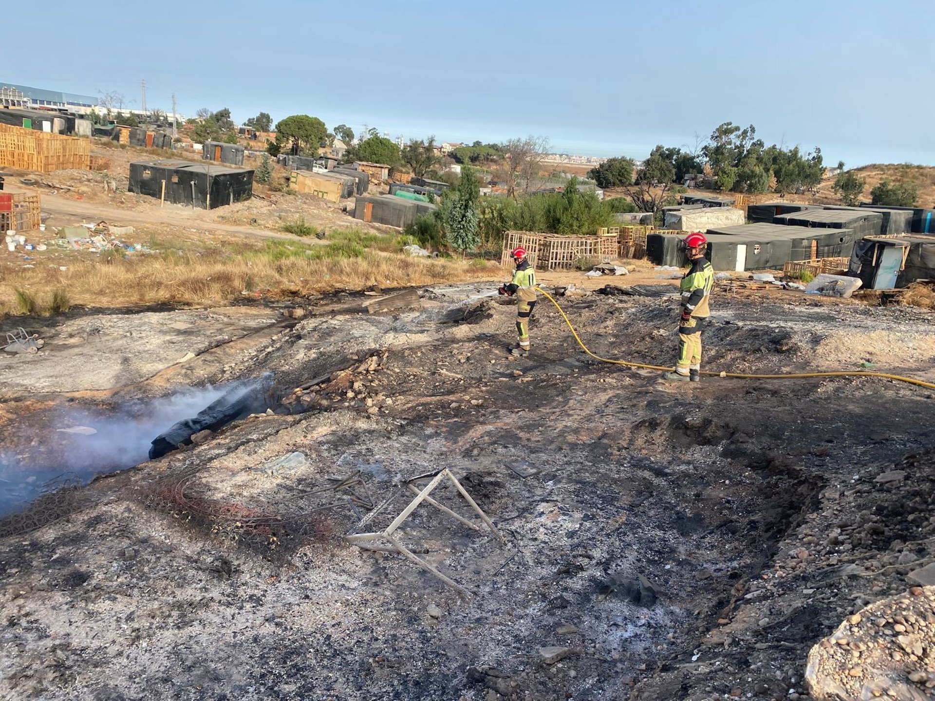 Extinguido un nuevo incendio en un asentamiento de Palos de la Frontera sin heridos