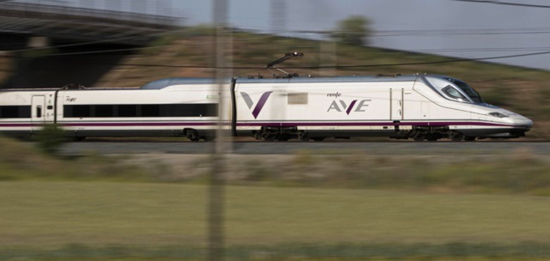 Retrasos en los trenes de alta velocidad Madrid-Andalucía por una incidencia en la señalización