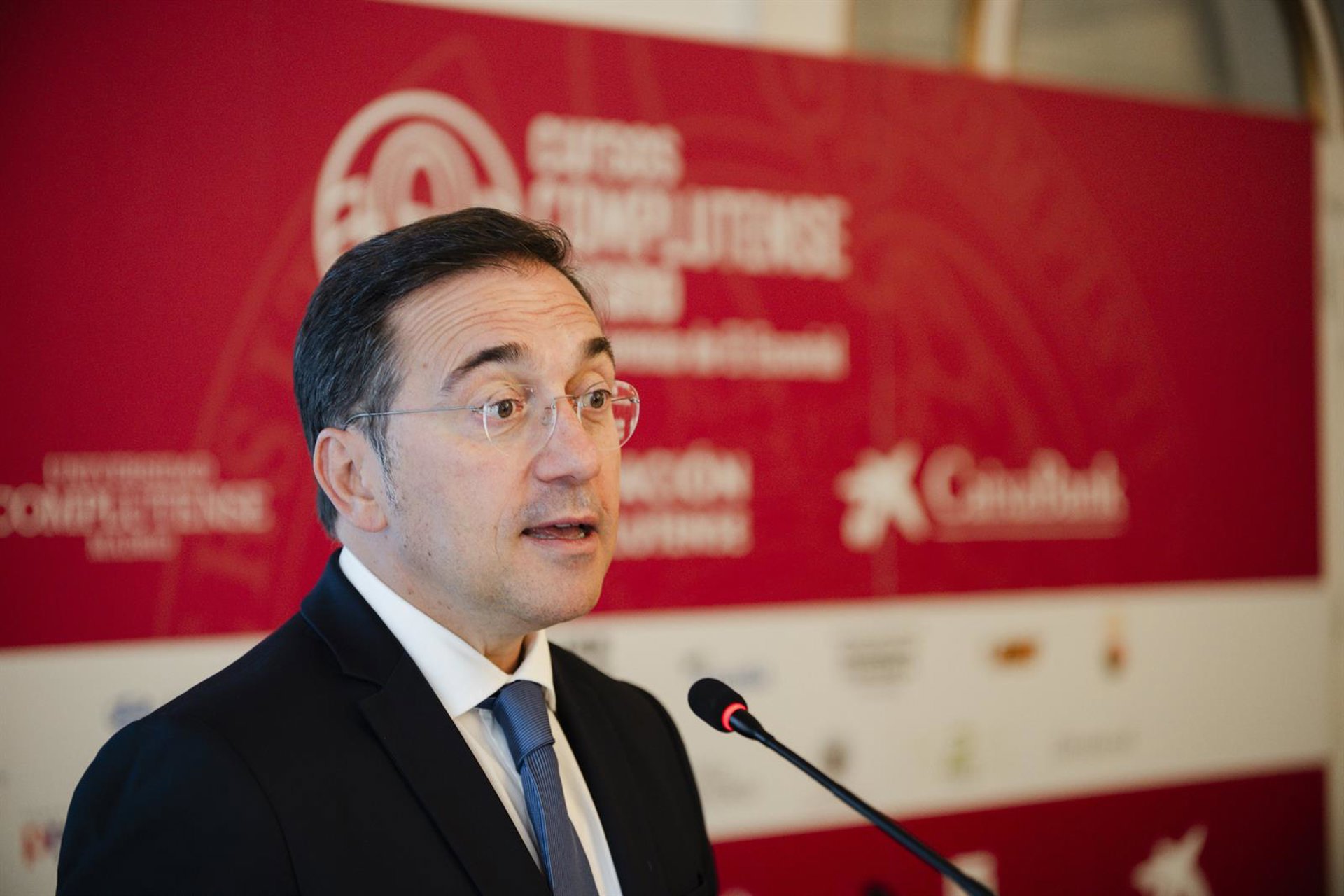 Albares celebra el acuerdo de Gibraltar y el fin de la Verja: «Era la última pieza del puzzle para le Brexit»