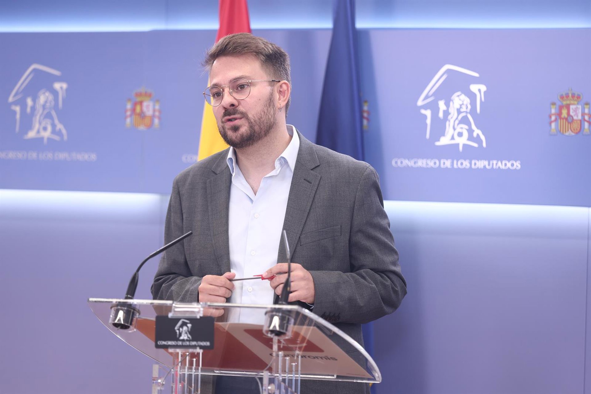 Sumar ve «inasumible» la situación de Zapatero y reclama a Sánchez muchas explicaciones sobre el rescate de Plus Ultra
