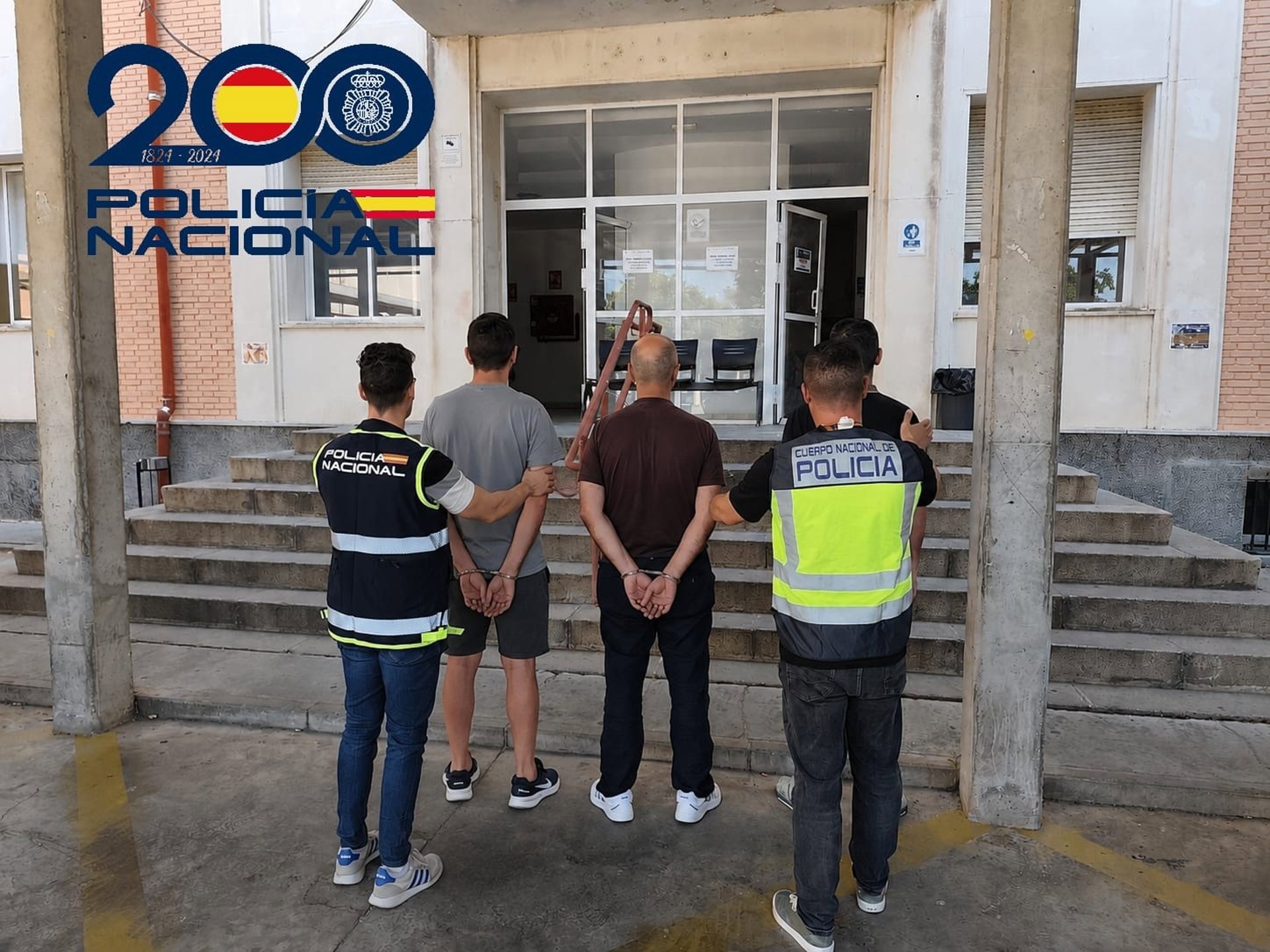 La Policía Nacional detiene a un grupo criminal que preparaba 11 robos con fuerza en domicilios