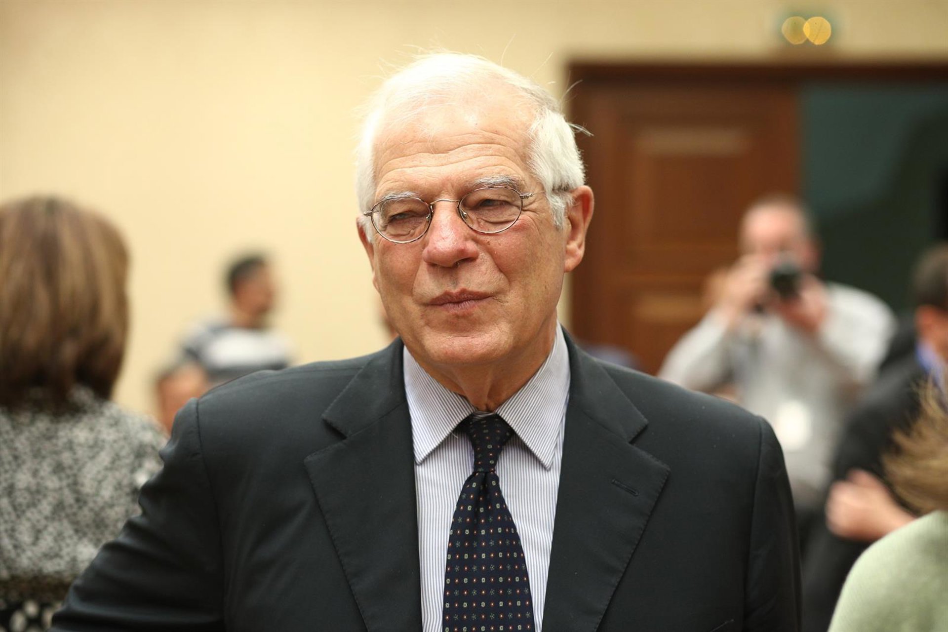 Borrell lamenta que la solidaridad europea «ha muerto» con la crisis de Ceuta, que ha sufrido un «ataque híbrido»