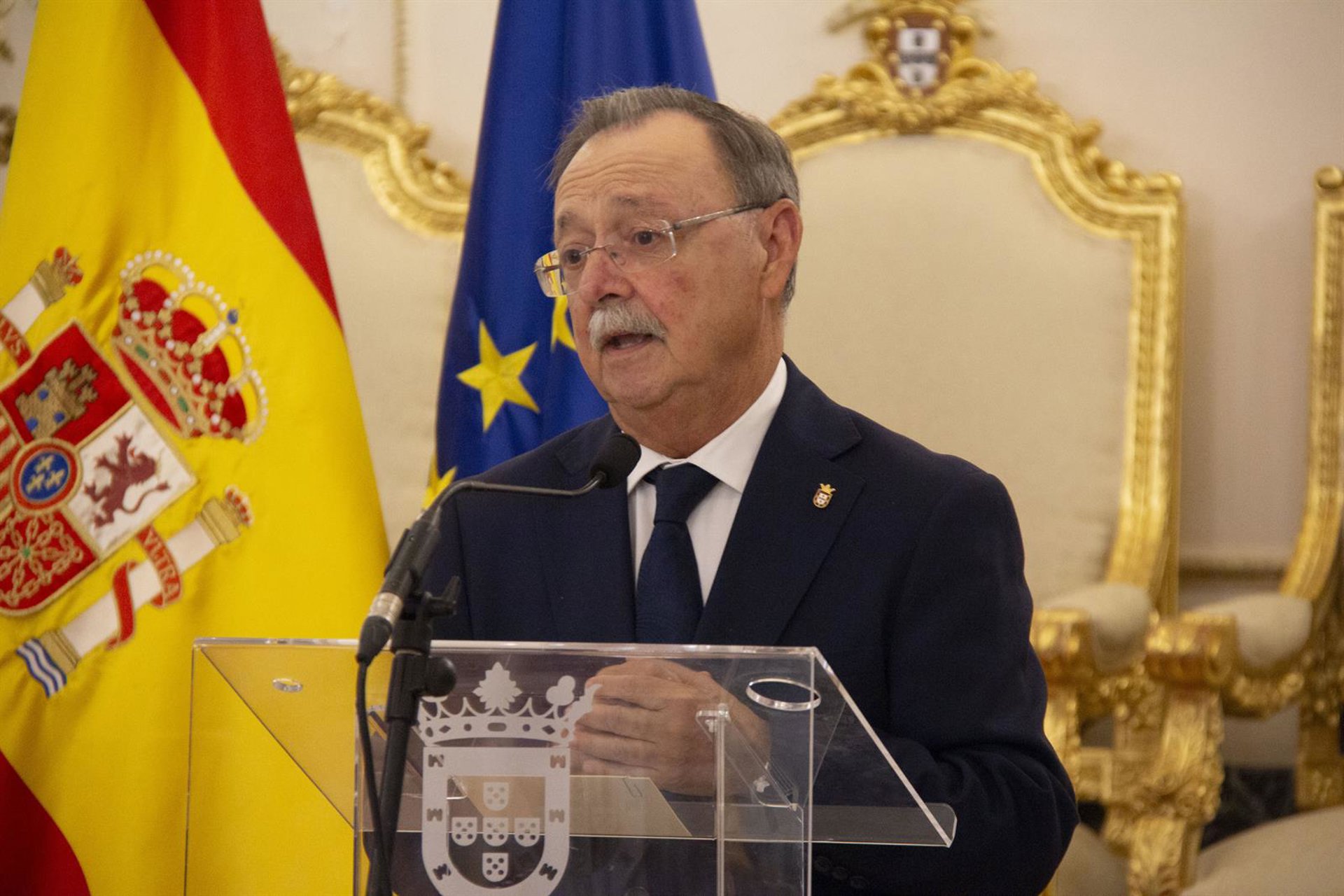 Vivas anuncia que trasladará al Poder Judicial que Ceuta «está en peligro» y defiende que no se van a «rendir»