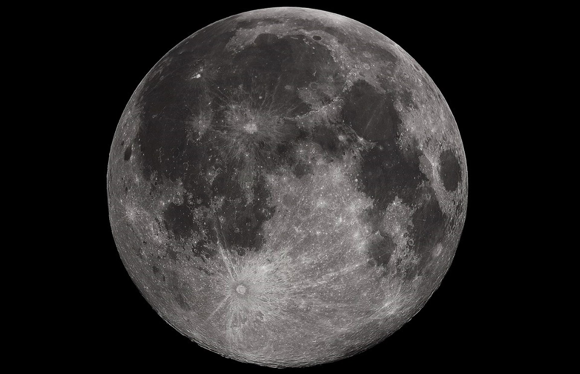 La Luna ofrecerá su propio espectáculo en Madrid con un eclipse parcial en la madrugada del 28 de agosto