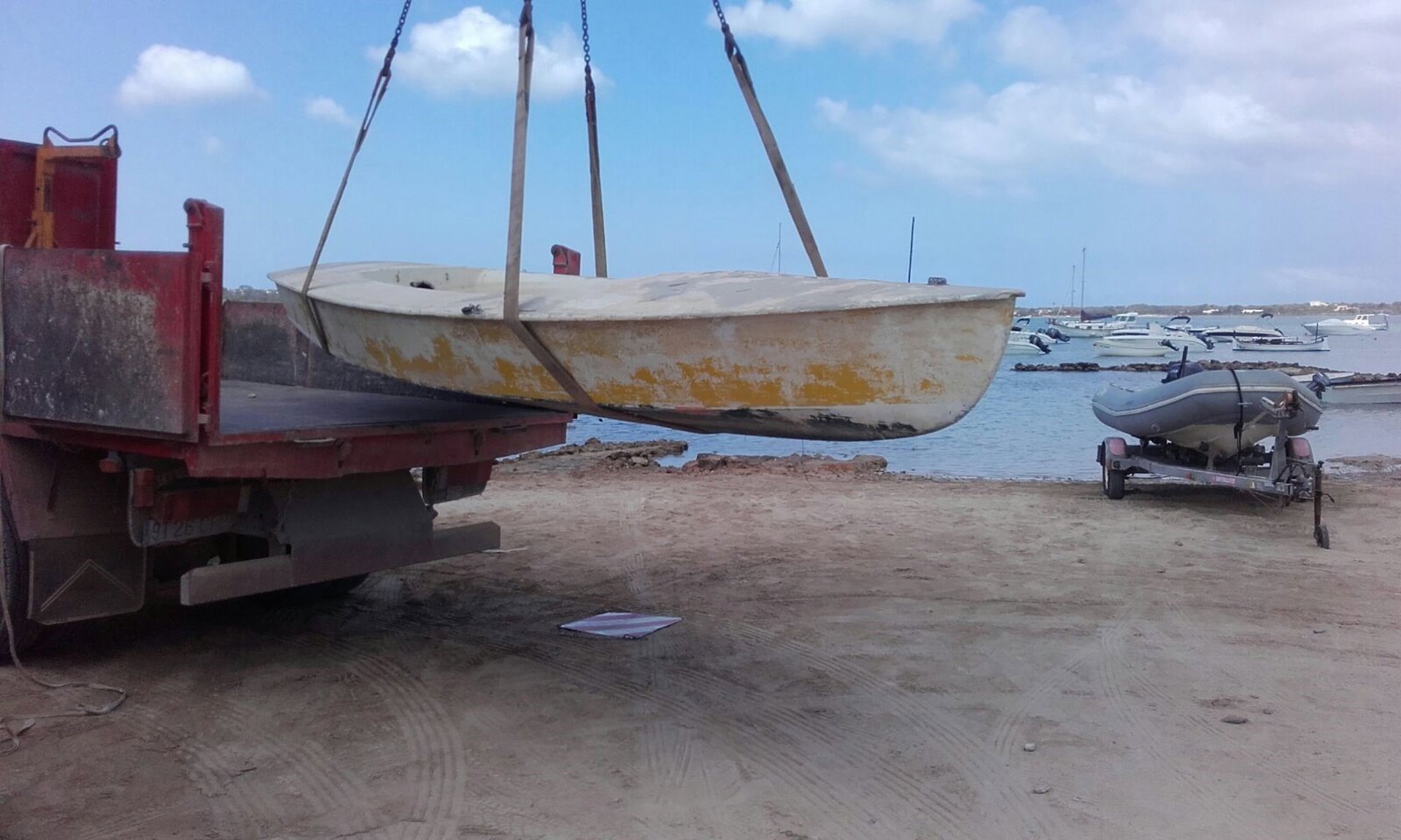 Ascienden a 76 los migrantes llegados a Formentera este domingo en cinco pateras