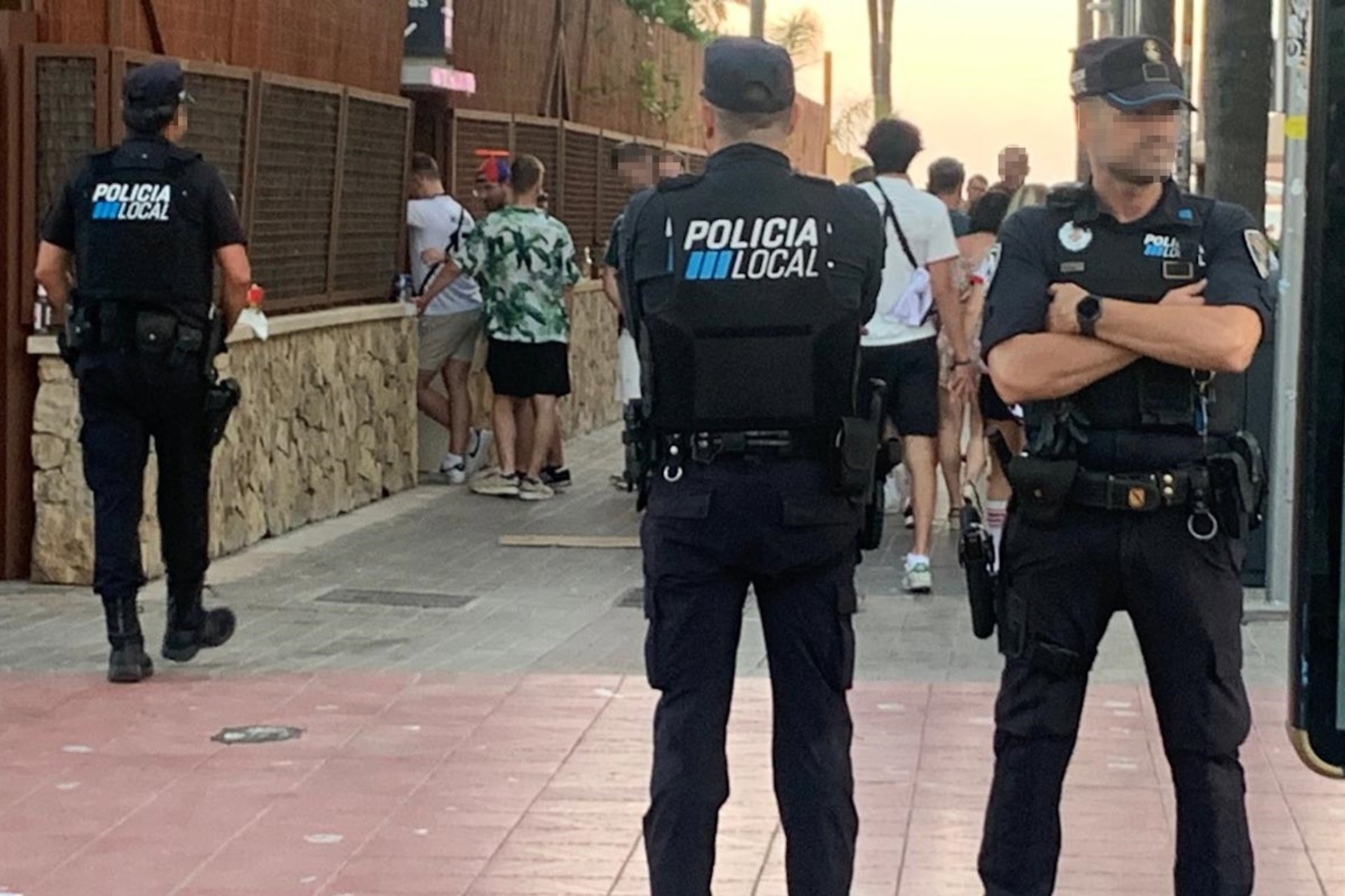 Una pelea por querer salir de un local con recipientes de cristal deja dos detenidos en Playa de Palma