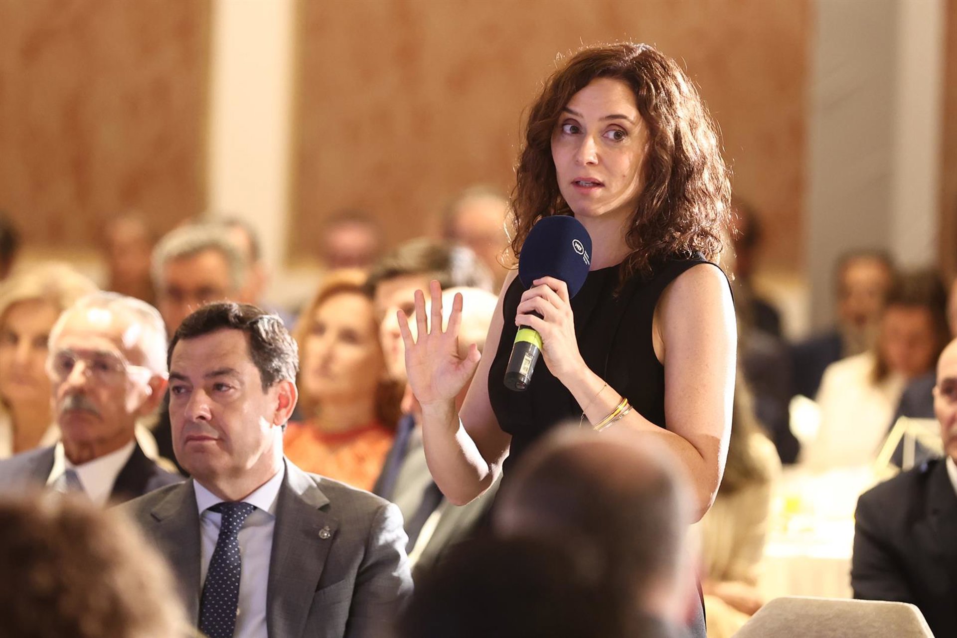Ayuso carga contra un Gobierno «cobarde» que no sabe «ni quién entra» en Ceuta pese a estar «en alerta antiterrorista»
