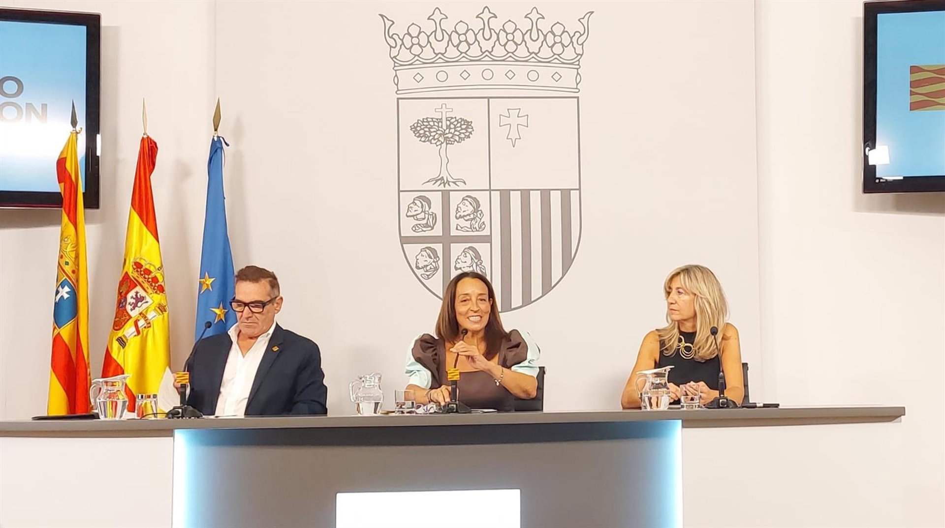 Aragón empezará el curso escolar con 500 alumnos y 1.500 profesores menos que el anterior