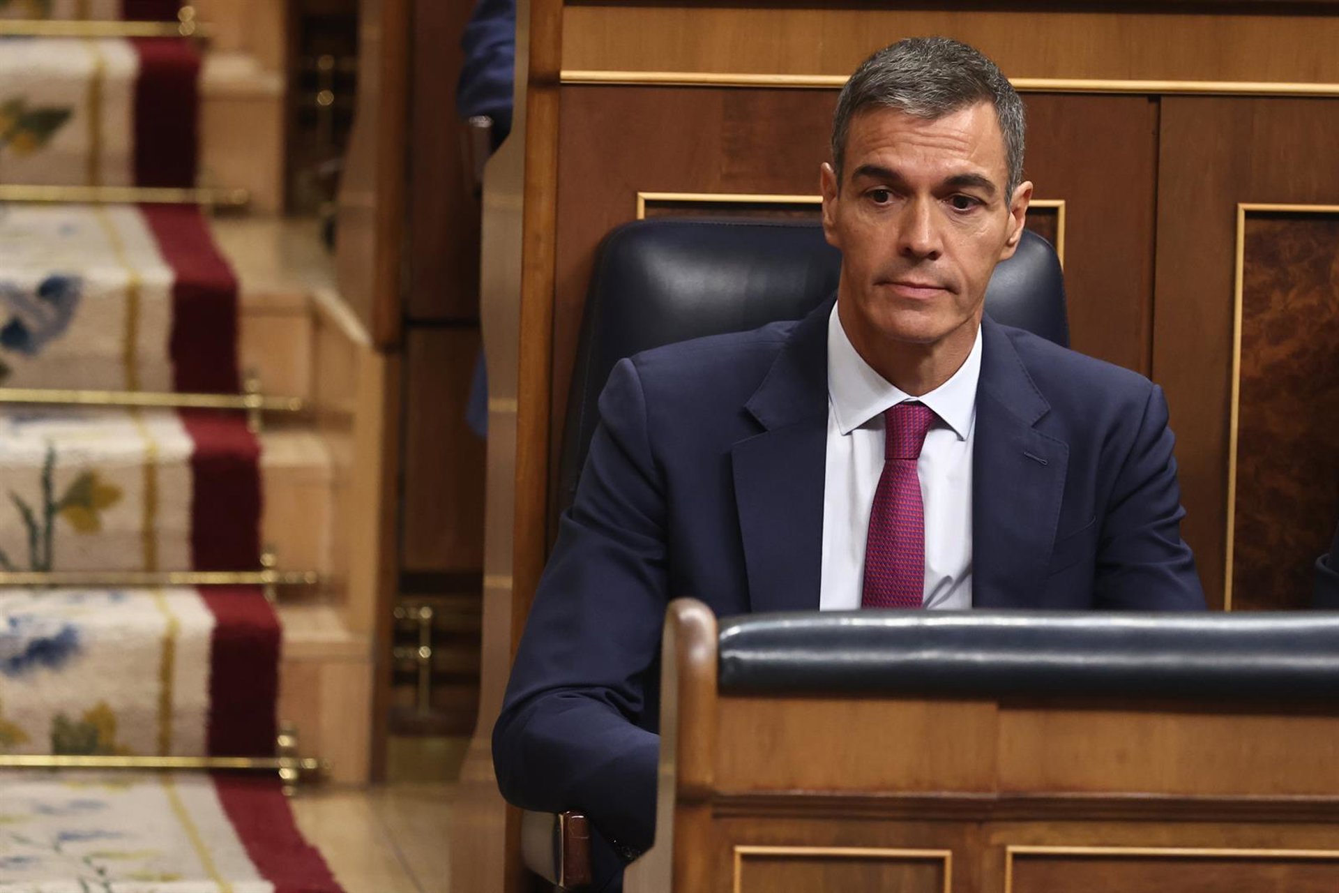 Sánchez admite preocupación por los resultados del informe PISA pero culpa a las CCAA del PP de no ejecutar los recursos