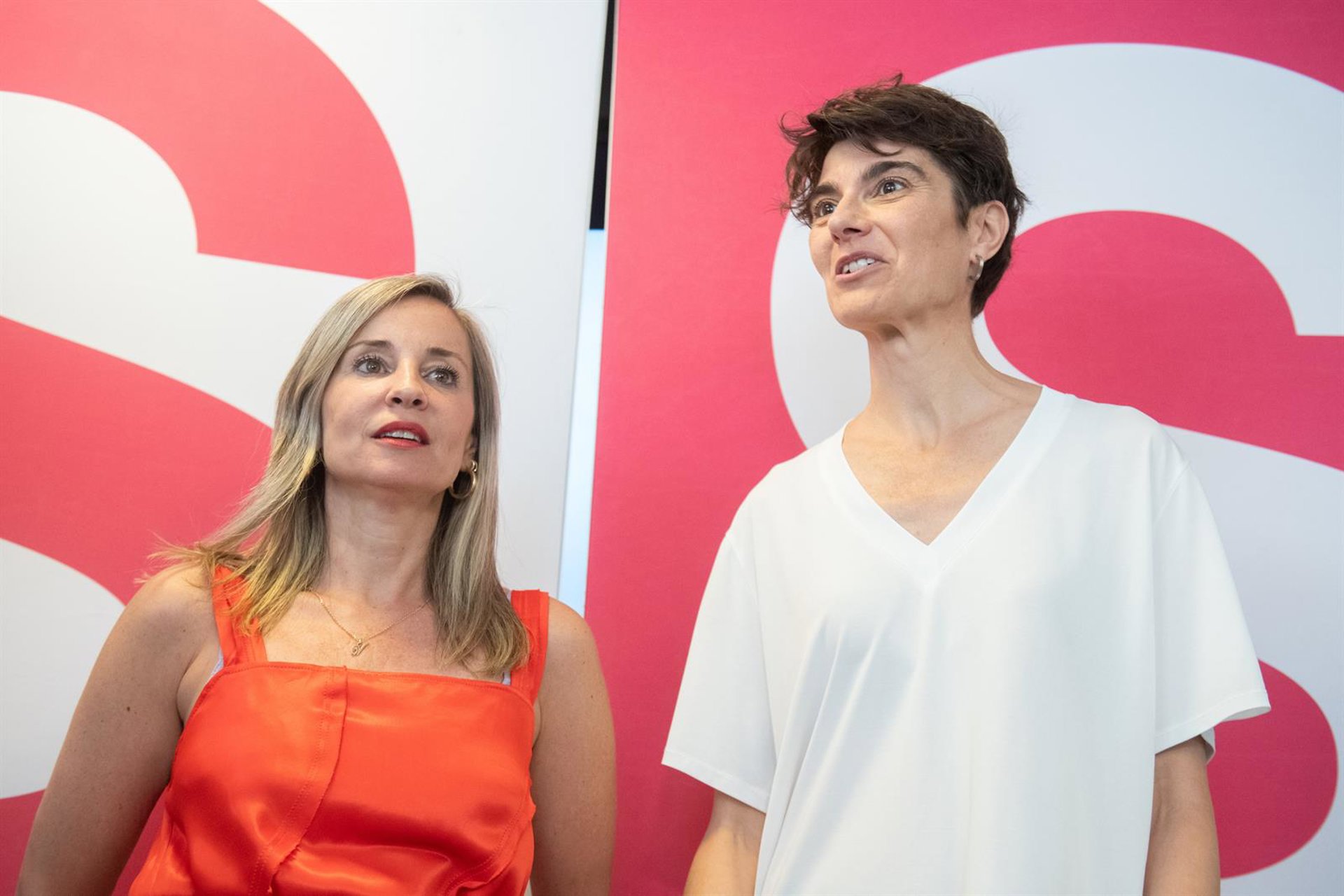 Sumar recibe con prudencia el movimiento de Montero pero cree que Podemos entiende que el camino es un «espacio amplio»