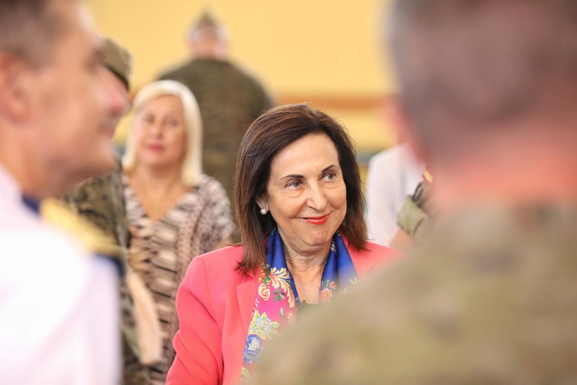 Robles, verso suelto del Gobierno, logra convertirse en la ministra de Defensa más longeva de la democracia