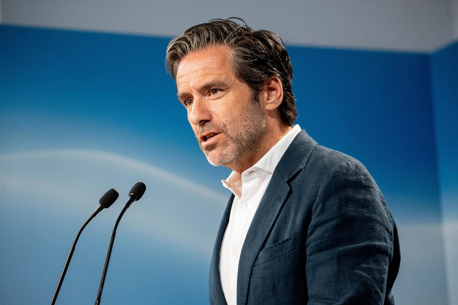El PP no le da crédito y tilda el barómetro de «broma»: «¿Al Gobierno le va bien después de lo sucedido en Ceuta?»