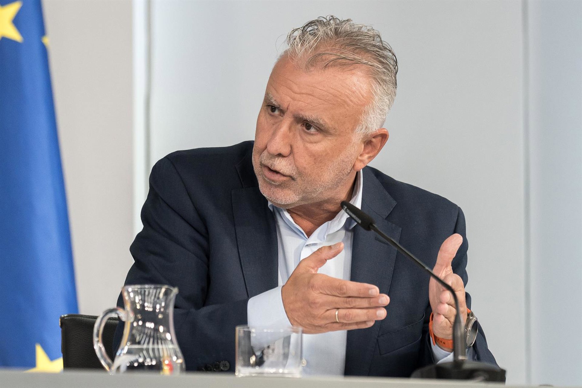 El Gobierno advierte de que la crisis de Ceuta se prologará más si sigue habiendo inmigrantes en las calles