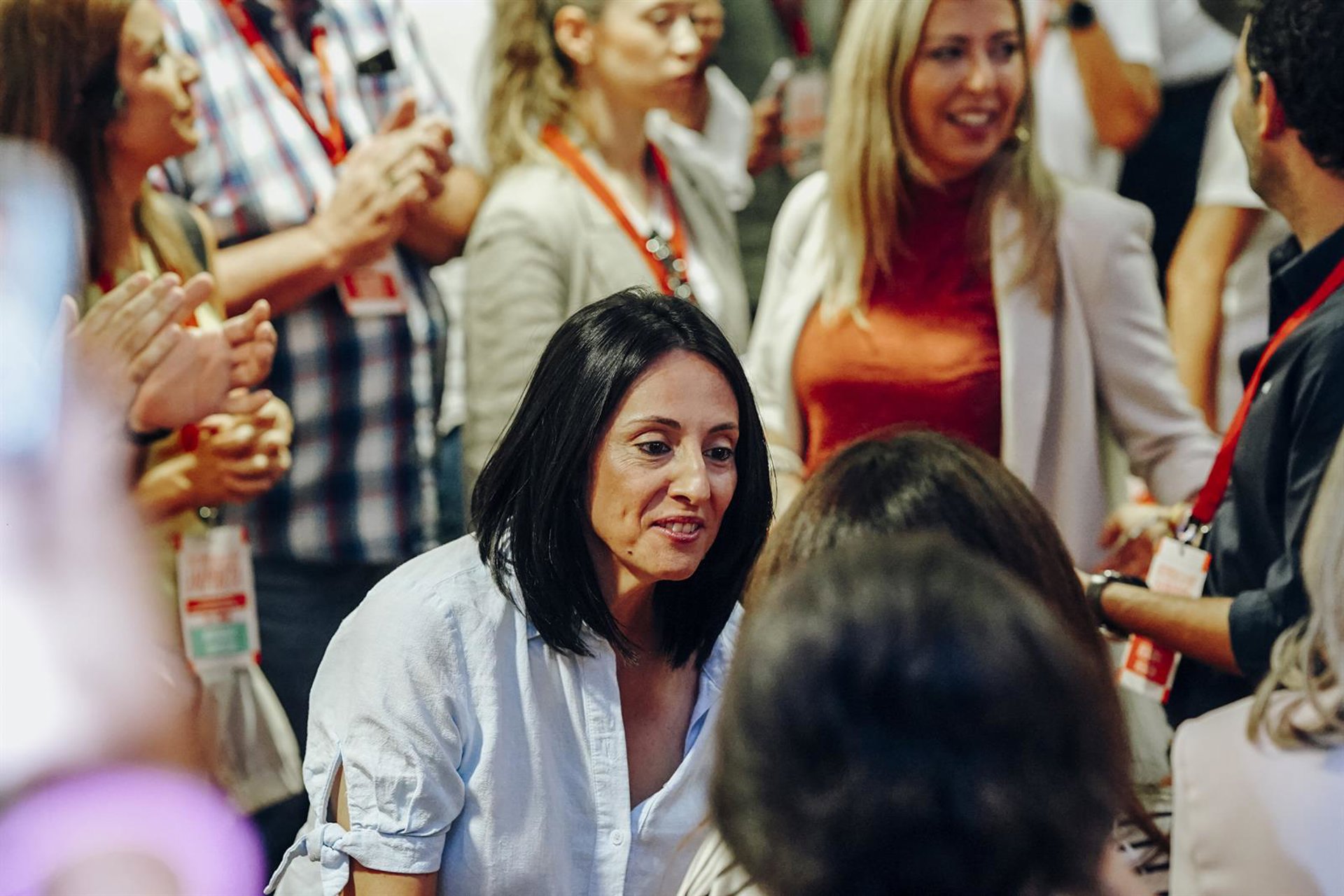 Torró (PSOE) reprocha a Vivas que siga órdenes de Feijóo: «Es un mal virus que está infectando a sus dirigentes»