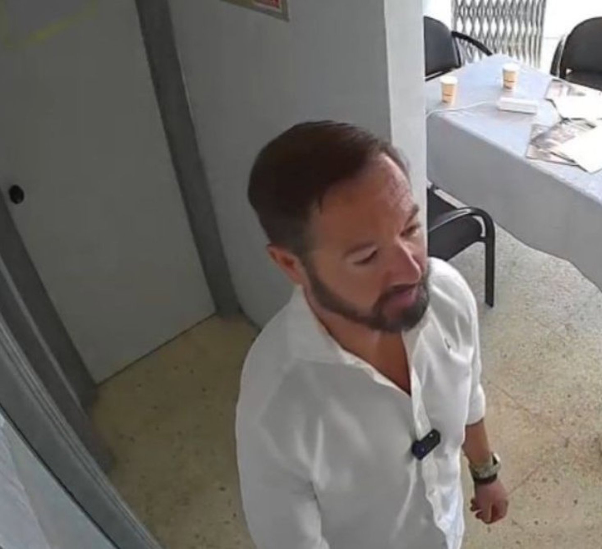 El juzgado cita como investigado al edil de Vox en València denunciado por «allanar» la sede del Sindicat d’Estudiants