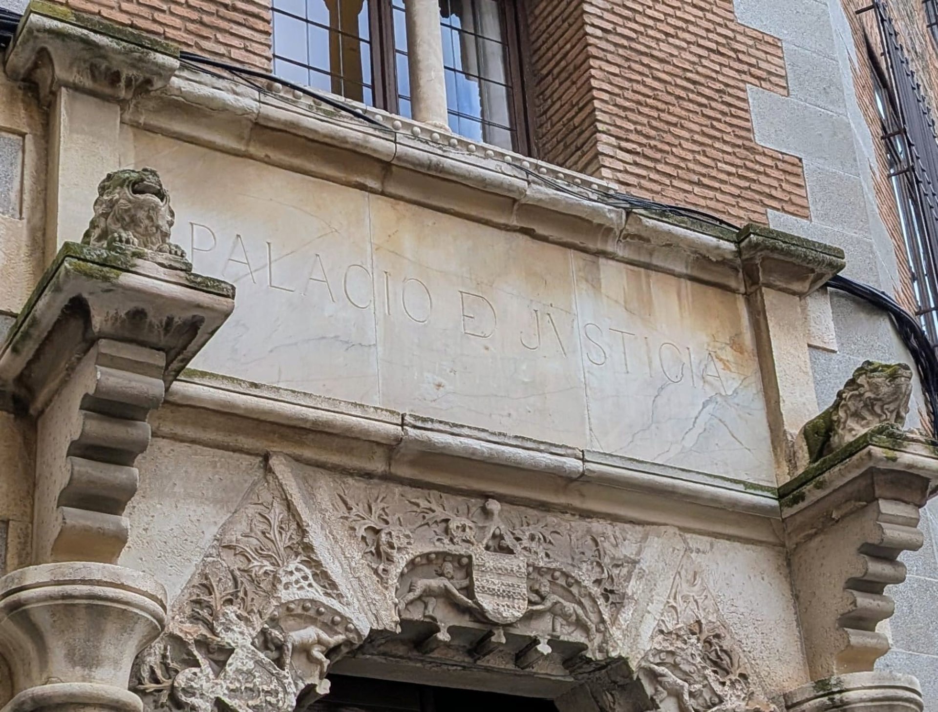 Piden 6 años de cárcel para el acusado de abusar sexualmente de la hija menor de su pareja en Toledo