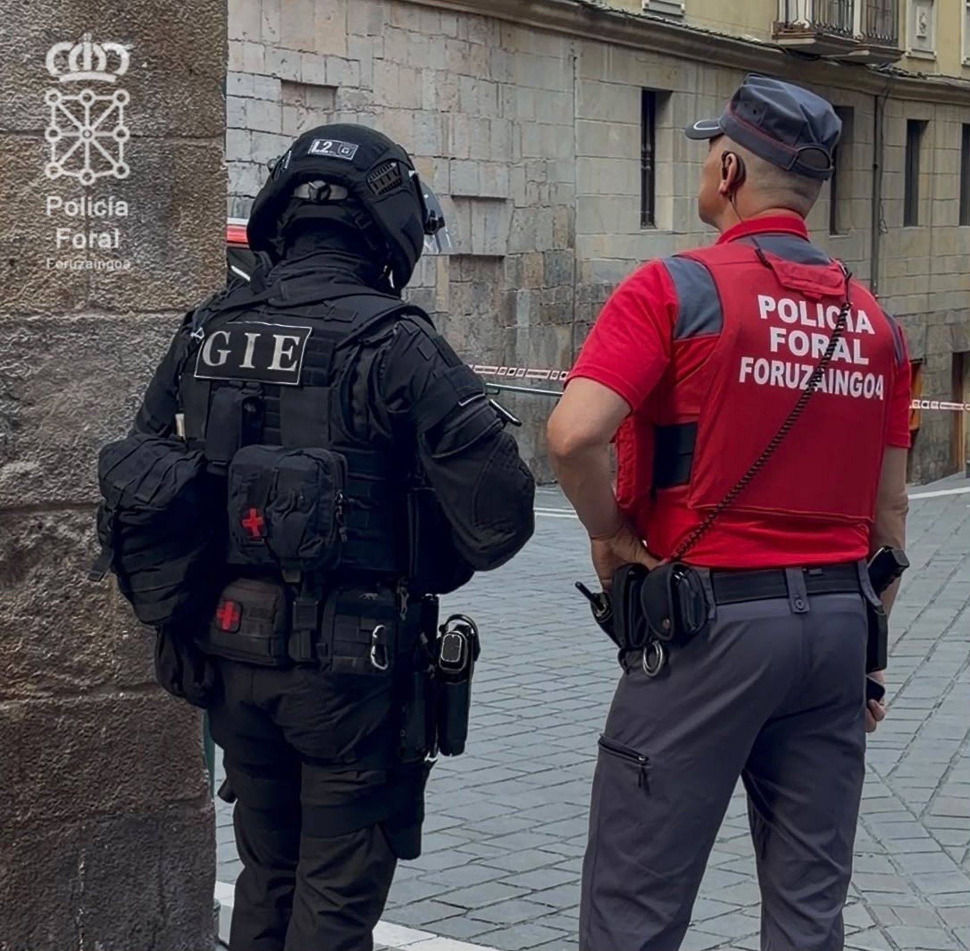 Despliegue policial por la posible presencia de un hombre atrincherado en Pamplona que queda en falsa alarma
