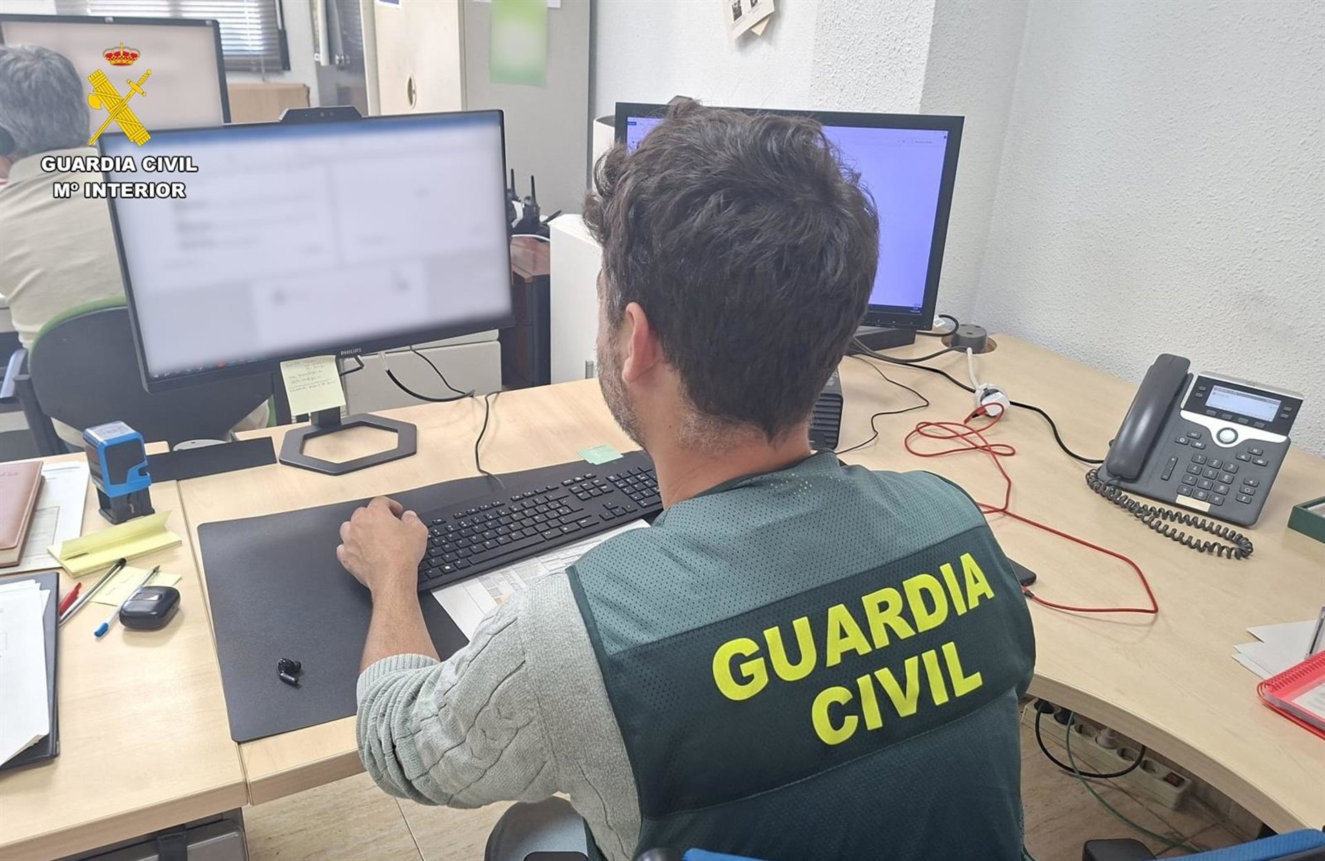 Hallan el cadáver de un hombre sin cabeza ni extremidades flotando en Sagunt
