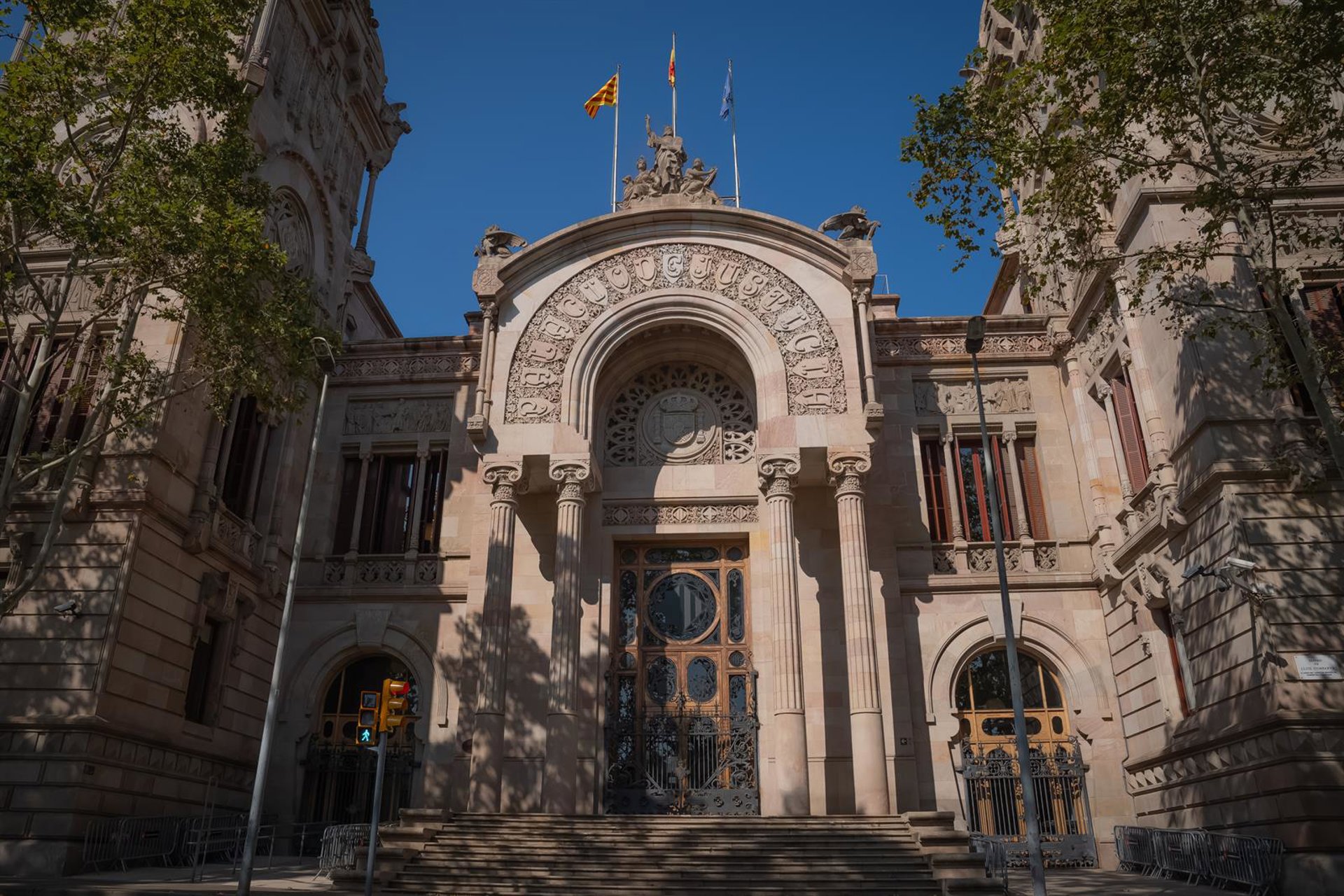El hombre que se suicidó en L’Hospitalet (Barcelona) conoció la demanda de impago en mayo, según TSJC